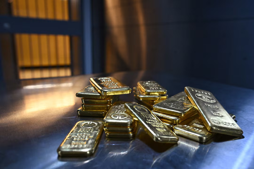 Emas Tembus US$4.650, Yield Rendah dan Dolar Lemah Jadi Penopang