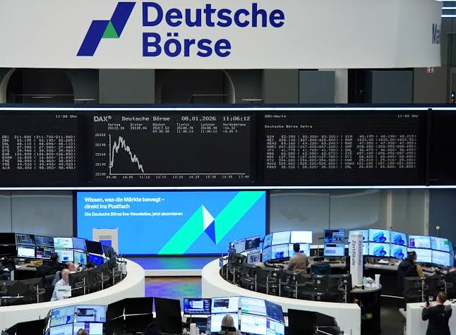 Bursa Eropa Menguat, Deutsche Bank Melesat
