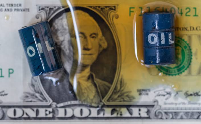 Fed dan Oil Shock Dorong DXY Dekati 100