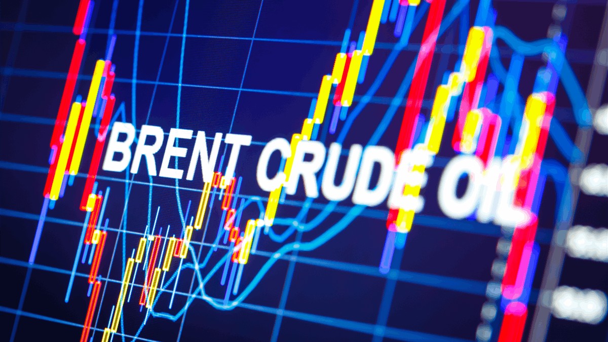 Negoisasi Hormuz Tertunda, Brent Melonjak 4%