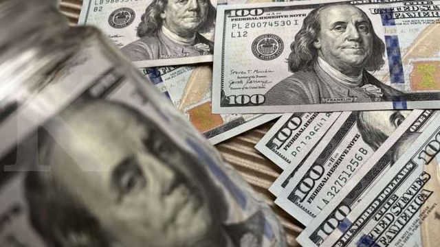 Ekspektasi Fed hike Menopang Dolar