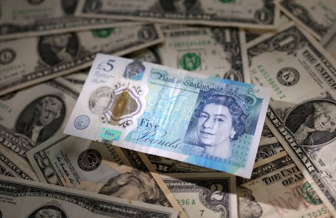GBP/USD Bertahan Kuat! Tapi Ancaman The Fed dan Minyak Membayangi