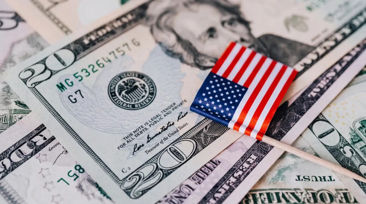 Dolar AS Cetak Level Tertinggi 2 Bulan