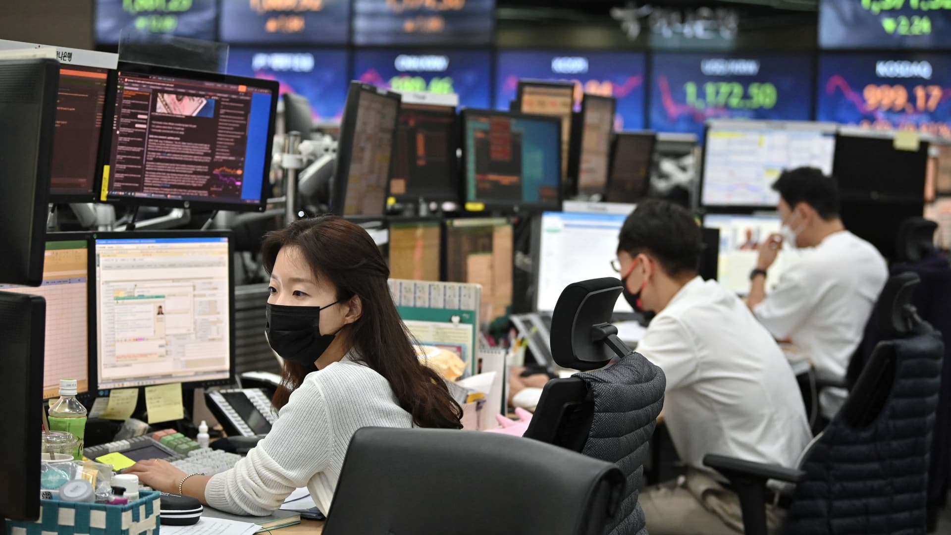 Nikkei Bergerak Datar, Sinyal Teknikal Mulai Mengkhawatirkan