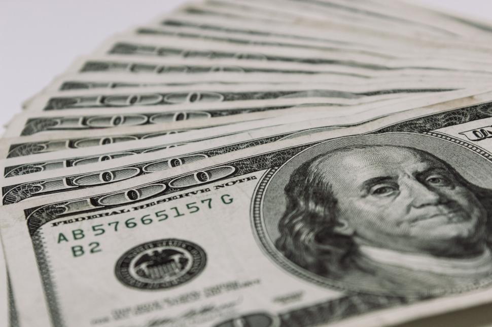Dolar Menguat, FOMC Minutes Kembali Jadi Penopang