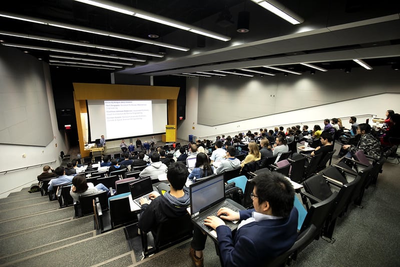 UoM Consumer Sentiment Turun, Kekhawatiran Ekonomi AS Menguat