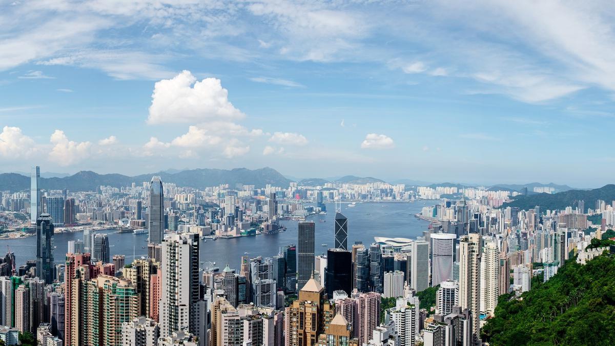 Hang Seng Berpeluang Menguat, Sentimen Global Masih Membayangi