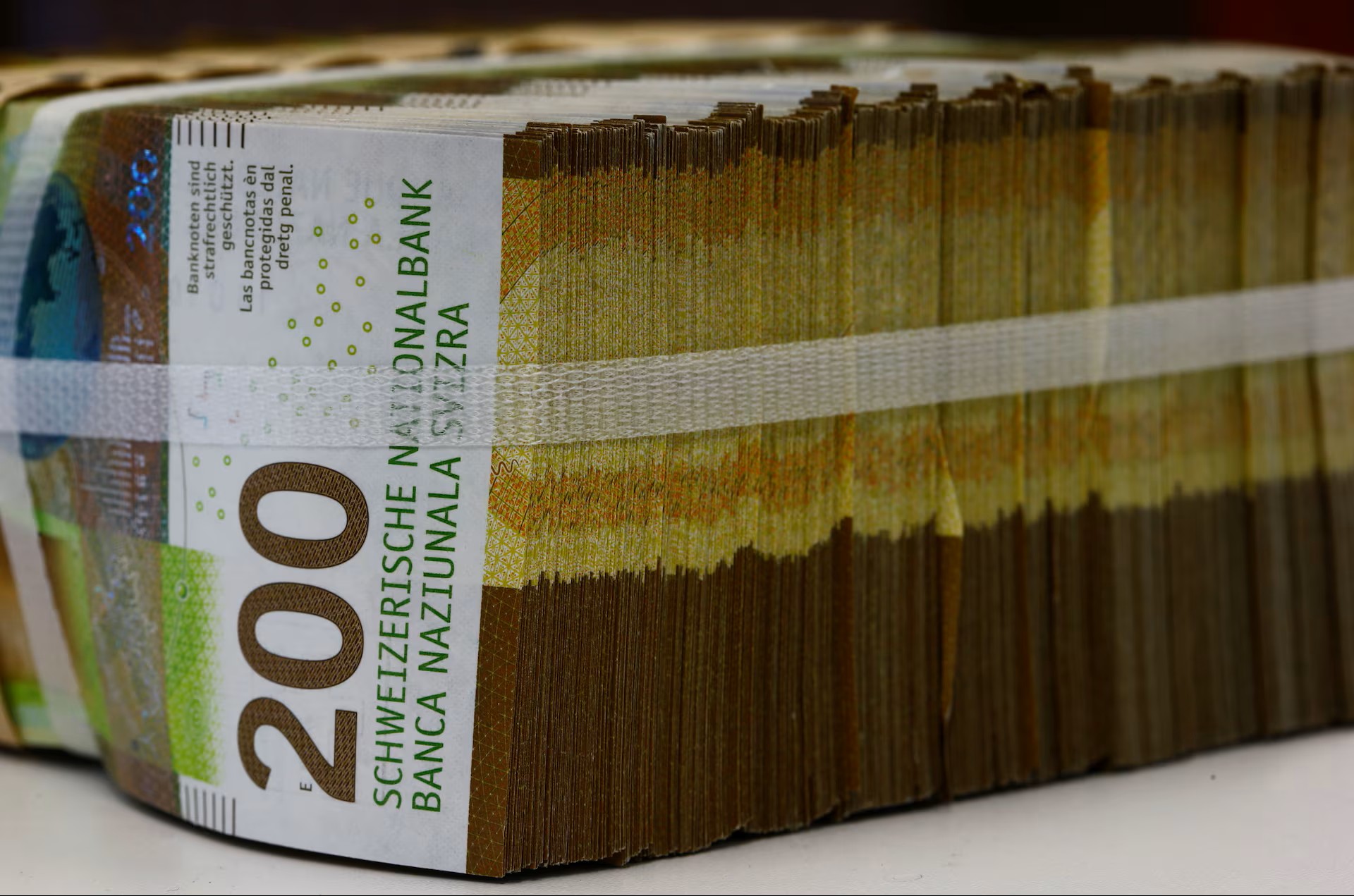 Volatilitas Pasar Naik, Franc Swiss Kembali Diburu