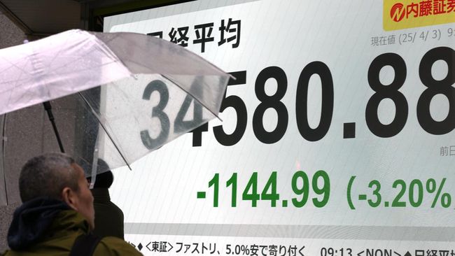 Nikkei Rebounds 1.39% as Tech Stocks Strengthen Again
