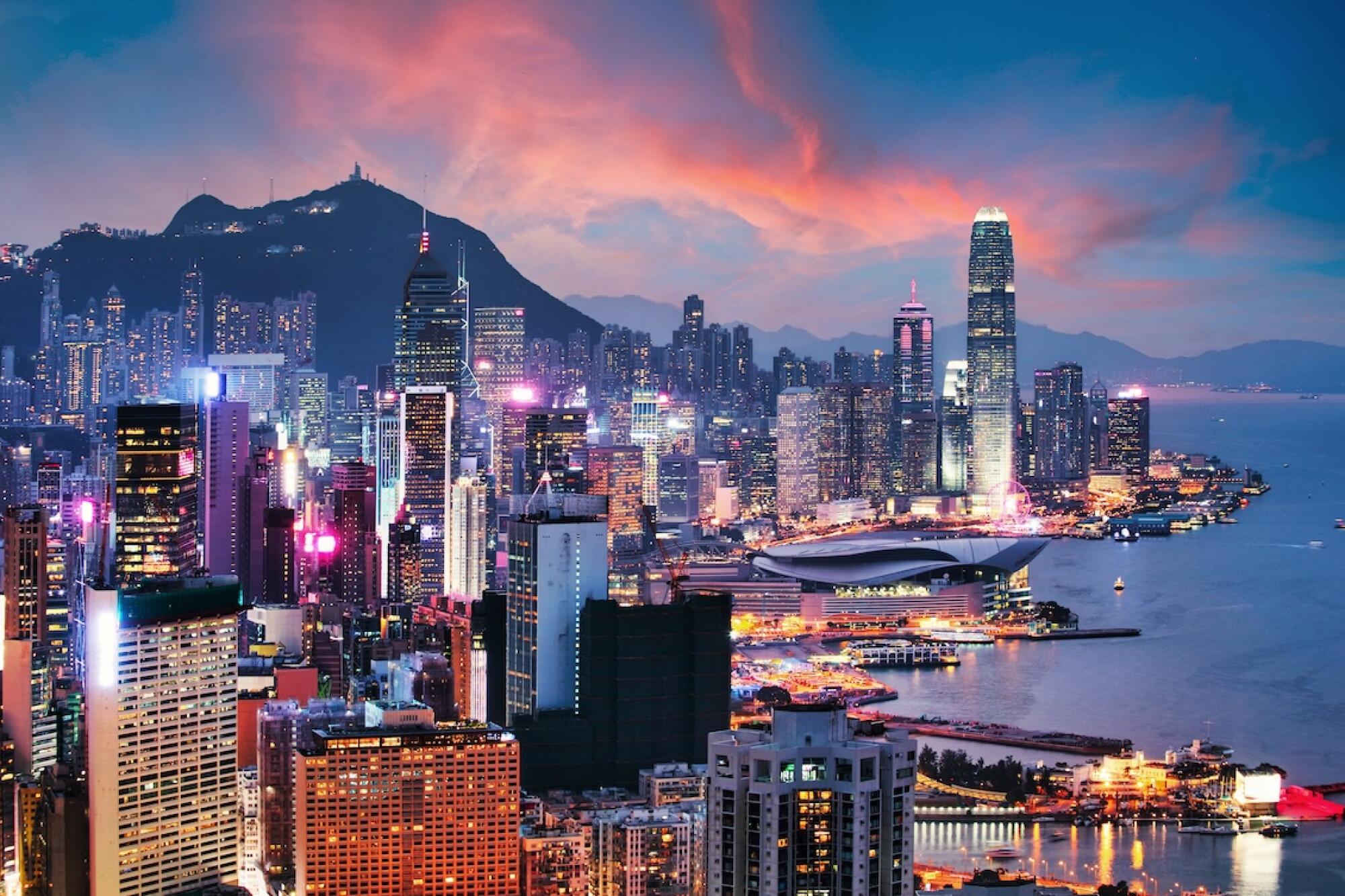 Hang Seng Rebounds, Hong Kong Stock Market Strengthens Again