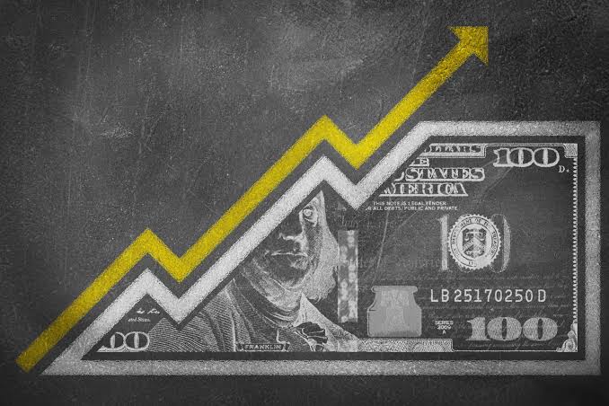 Dolar Menguat, Pasar Menanti Sinyal Tiga Bank Sentral
