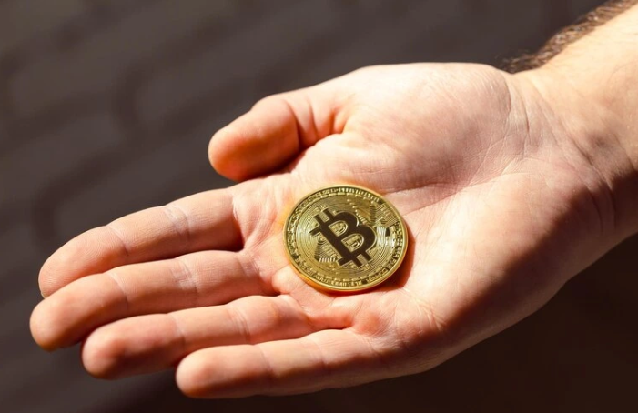 Hormuz Situation Improves; Bitcoin Begins to Rally