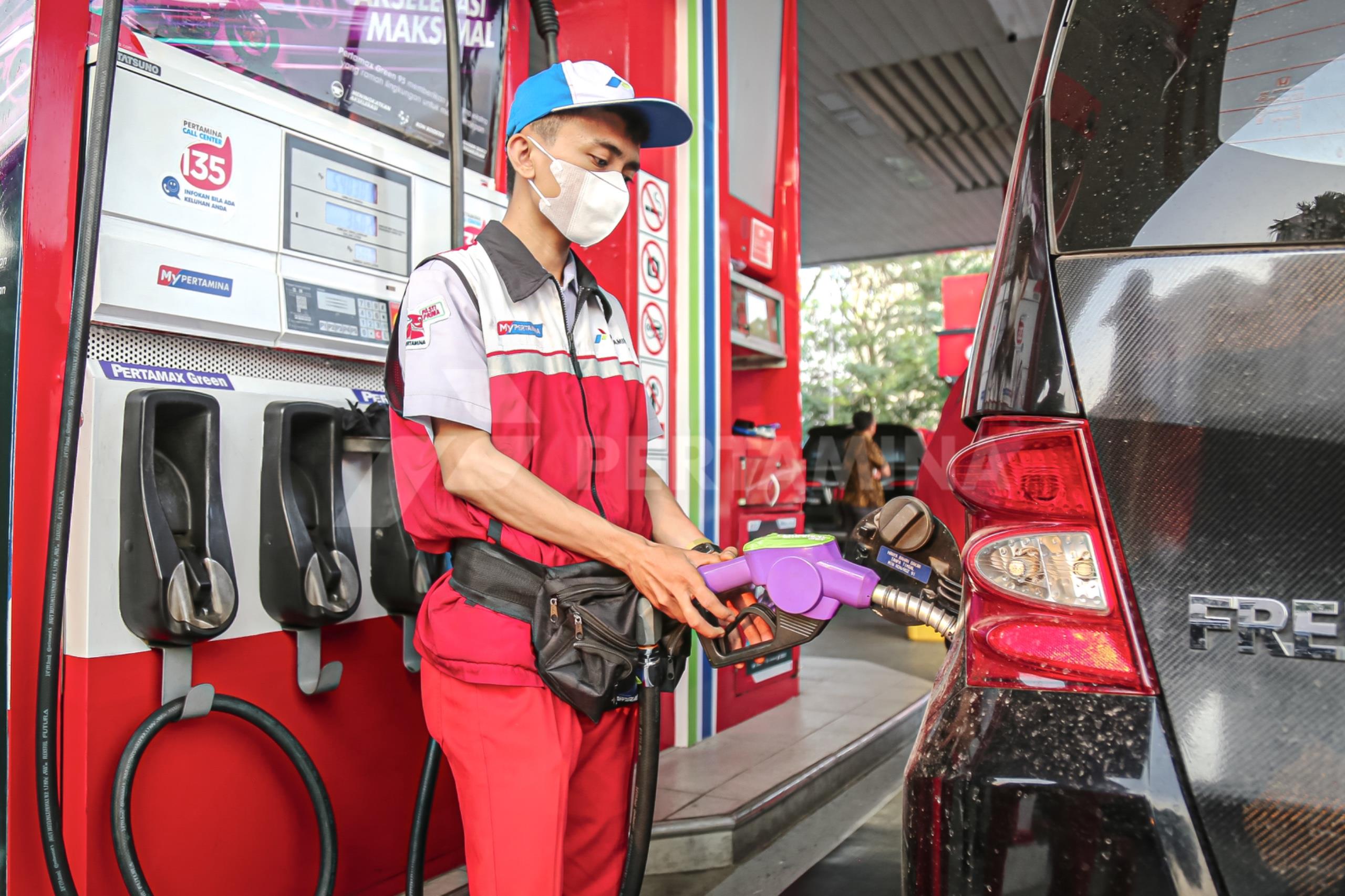 Pertamax Naik Rp3.950 per Liter, Ini Susunan Harga BBM Terbaru!